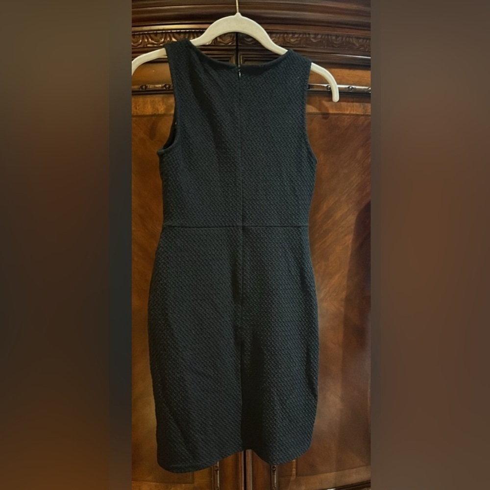 Set of (2) Sz XS Gianni Bini Sleeveless Dresses - Picture 10 of 10